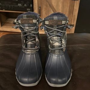 Women’s Sperry Rain Boots Size 7